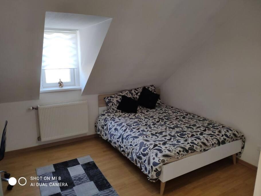 Joli Appartement Avec Place De Parking Prive Кольмар Экстерьер фото