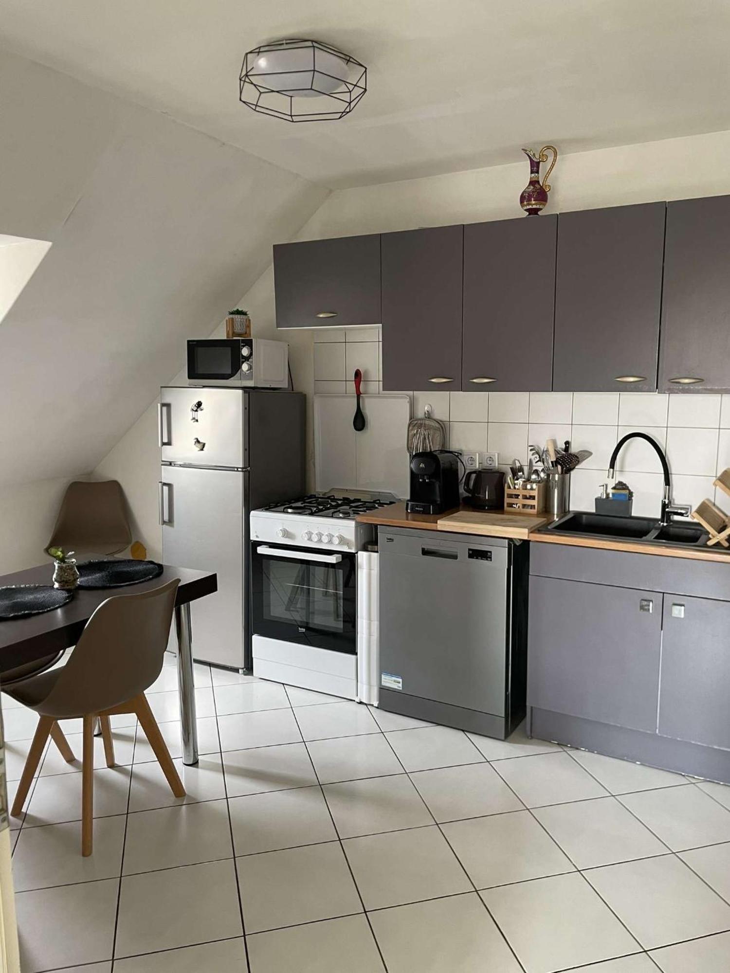 Joli Appartement Avec Place De Parking Prive Кольмар Экстерьер фото
